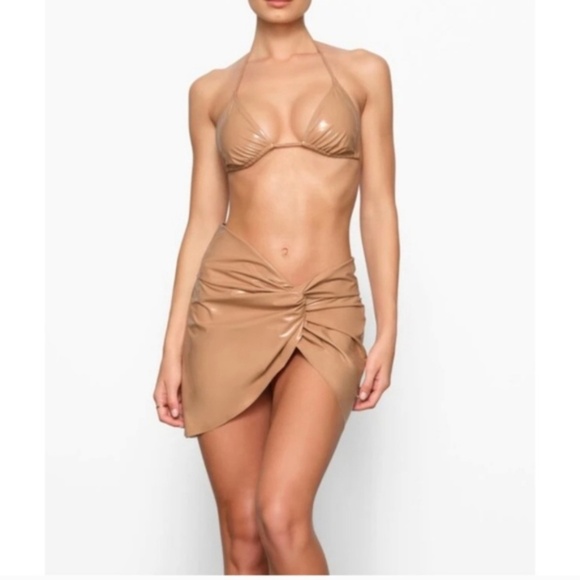 SKIMS NWT Ochre Faux Leather Textured Bikini Story Sarong Mini Skirt Size XL - Picture 1 of 7